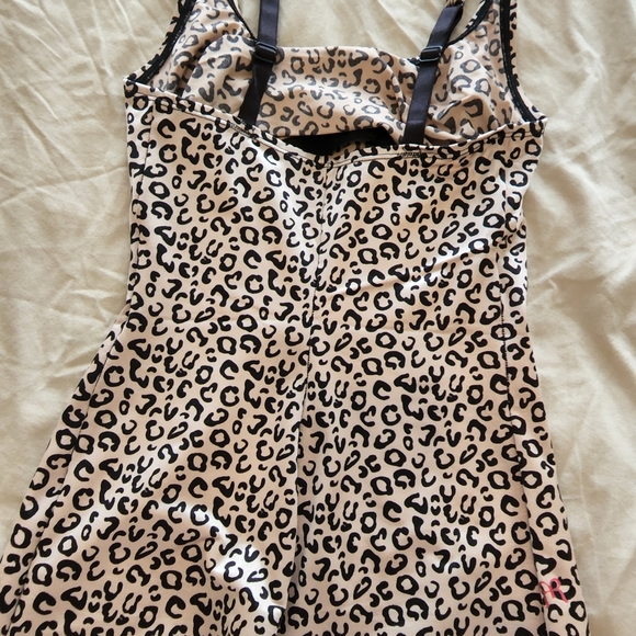 Ruby Ribbon Cami - Picture 2 of 3